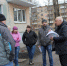 Активисты ОНФ обсудили обустройство дворовой территории с жителями дома по улице Стахановская в Пскове - Народный фронт Псковской области