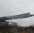 На великолукском путепроводе идет сборка пролетов моста - Pln-Pskov.Ru