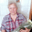 В Международный день пожилых людей и. п. Главы Пскова Елена Полонская поздравила ветерана с юбилеем - Администрация г.Пскова