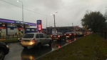 Псков стоит в пробках