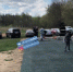 Великолучане устроили парковку на центральном пляже у спортивной площадки - Pln-Pskov.Ru