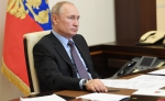 Путин поручил сохранить в регионах до весны резерв коек для больных коронавирусом