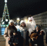 Главную ёлку города Елена Полонская зажгла с маленькой Машей Федосеевой - Администрация г.Пскова
