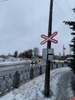 На перекрестке улиц Вокзальной и Советской в Пскове изменилось направление главной дороги