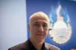На водо-проводе
