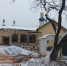 Найден фундамент исторического забора сквера церкви в Печорах - InformPskov.Ru