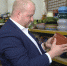 Борис Елкин пообещал помочь заводу «Псковский гончар» с ремонтом подъездной дороги - ГТРК Псков