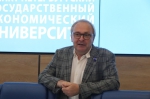 Экскурсия, лекция, семинар и круглый стол: насыщенную программу для участников "Летнего института" приготовил вуз-партнер ПсковГУ