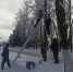 Город Дно украшают в преддверии Нового года - Pln-Pskov.Ru