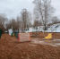 Площадку для выгула достраивают в Великих Луках. ФОТО - Pln-Pskov.Ru
