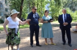 «Мы все активные»: какие проблемы псковских окраин помогает решить депутат гордумы