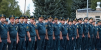 Торжественное построение в честь Дня Государственного флага Российской       Федерации - МЧС Псковской области