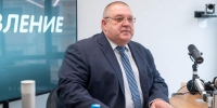 В школах Пскова практически решили вопрос с нехваткой учебников - Псковская правда