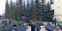 В Пскове почтили память погибших сотрудников полиции - Pln-Pskov.Ru