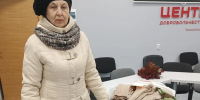 27 пар теплых носков передали для бойцов спецоперации жительницы Псковского района - Комсомольская правда