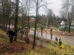 В Пушкинских Горах провели субботник. Фото Юлии Кузьминой