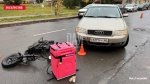 Водитель Audi сбил электровелосипед курьера «Самоката» в Пскове