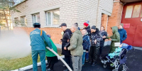 В гостях у     пожарных - МЧС Псковской области