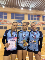 Волейболистки псковской «Бригантины» победили на соревнованиях в Новгородской области