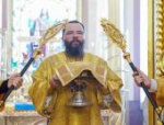 Митрополит Матфей совершил Божественную литургию в Михайловском соборе