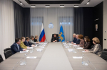 Губернатор в рамках работы над бюджетом встретился с педагогами и медиками региона