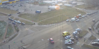 Движение на перекрестке Рижского проспекта и улицы Балтийской в Пскове затруднено из-за аварии  - Pln-Pskov.Ru