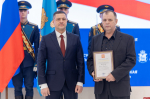 Губернатор вручил псковичам государственные и ведомственные награды ко Дню Конституции