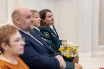 Губернатор вручил псковичам государственные и ведомственные награды ко Дню Конституции