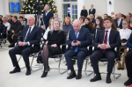 Губернатор вручил псковичам государственные и ведомственные награды ко Дню Конституции