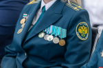 Губернатор вручил псковичам государственные и ведомственные награды ко Дню Конституции