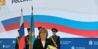 Губернатор Михаил Ведерников вручил знак «Заслуженный педагогический работник Псковской области» преподавателю ПсковГУ Ирине Медведевой - ПсковГУ