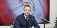Главный федеральный инспектор рассказал, как взаимодействует с оппозиционными партиями в Псковской области   - Pln-Pskov.Ru