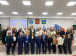 Юным псковичам торжественно вручили паспорта в честь Дня Конституции