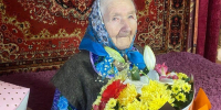 95-летний юбилей празднует труженица тыла из Псковского района. Фото со страницы Натальи Фёдоровой в соцсети «ВКонтакте» - InformPskov.Ru