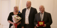 25 семьям из Пскова вручили медали за 50 лет совместной жизни - Псковская правда
