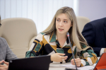 Финансирование всех отраслей социальной сферы обсудил профильный комитет Собрания