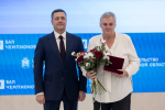 Михаил Ведерников наградил лучших спортсменов Псковской области