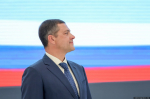 Михаил Ведерников поздравил специалистов энергетической отрасли с профессиональным праздником. Фото: ПАИ