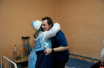 Активистки «Женского движения Единой России» поздравили с Новым годом пациентов псковского госпиталя