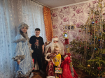 Дед Мороз спецназначения поздравил маленьких псковичей с наступающим Новым годом