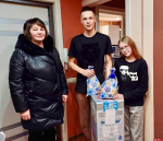 Наталья Федорова исполнила новогодние желания детей из Псковской области