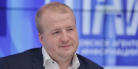 Глава Пскова Борис Елкин поздравил псковичей с Рождеством. Фото: ПАИ - InformPskov.Ru