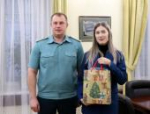 Псковская студентка передала выигранный в конкурсе квадрокоптер бойцам в зону СВО