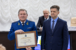 Лучшие сотрудники органов прокуратуры Псковской области получили региональные и ведомственные награды