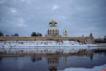 Фундаменты усиляют в Троицком соборе Пскова