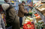 В России за неделю подешевели огурцы и яйца