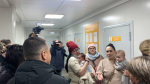 Губернатор Михаил Ведерников пообщался с посетителями новой врачебной амбулатории в Писковичах