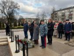 Память жителей и защитников блокадного Ленинграда почтили в Пскове