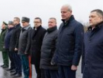 К мемориалу героям СВО возложили цветы руководители Псковской области