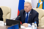 Меры поддержки медиков, детей-сирот и несовершеннолетних рассмотрел соцкомитет Собрания